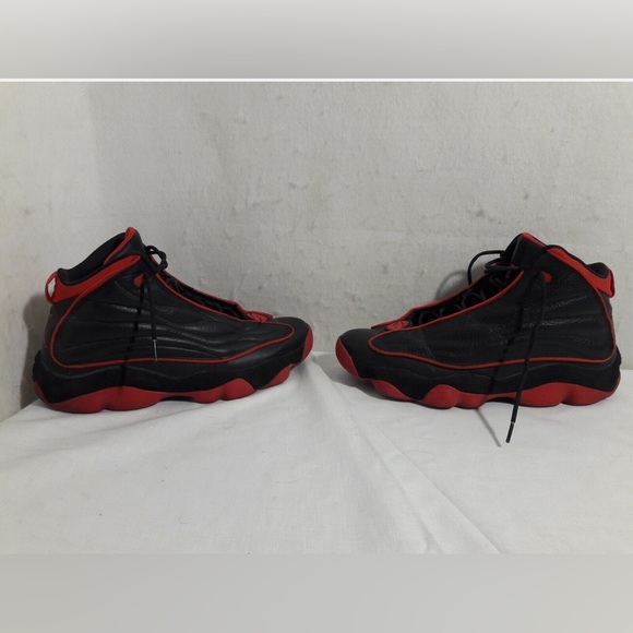 Size 11C - Jordan Pro Strong Bred - Picture 3 of 3